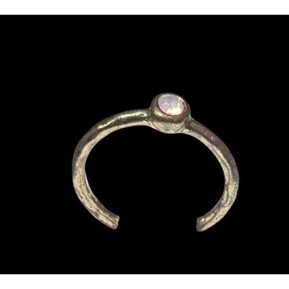 Minimalist Gold Tone Textured Ring With Tiny Pastel Pink Stone Size 4 - Picture 9 of 12